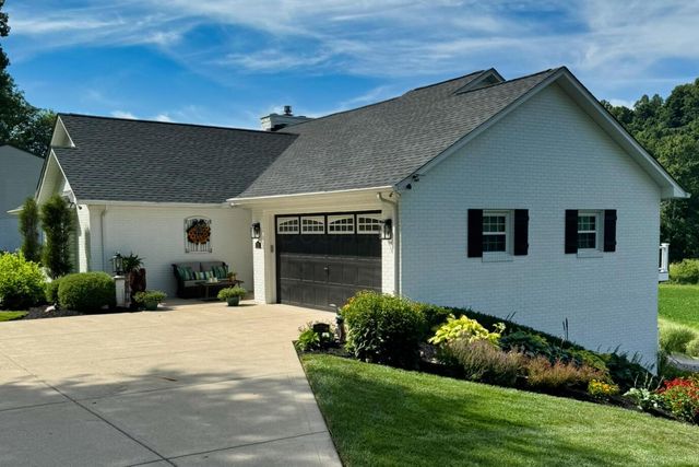 1531 Tarkiln Road SE, Lancaster, OH 43130