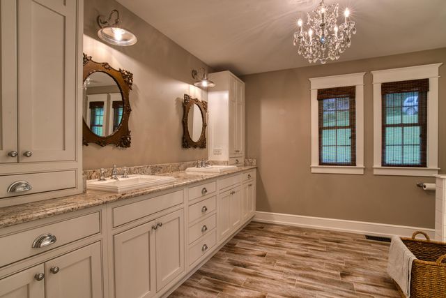 1531 Tarkiln Road SE, Lancaster, OH 43130