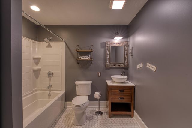 1531 Tarkiln Road SE, Lancaster, OH 43130