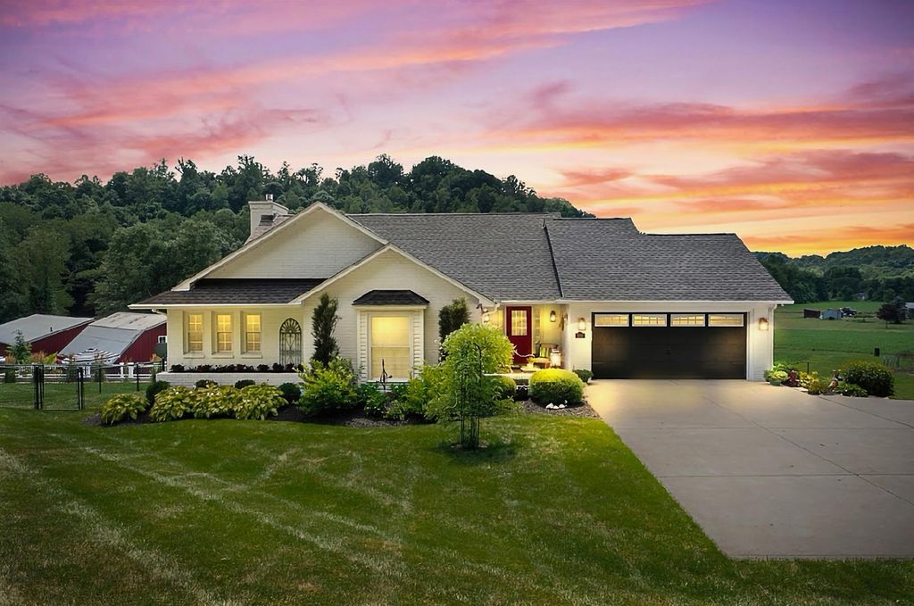 1531 Tarkiln Road SE, Lancaster, OH 43130