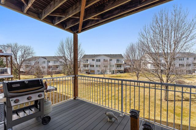 20059 Homestead Court, Lakeville, MN 55044