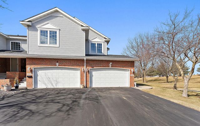 20059 Homestead Court, Lakeville, MN 55044