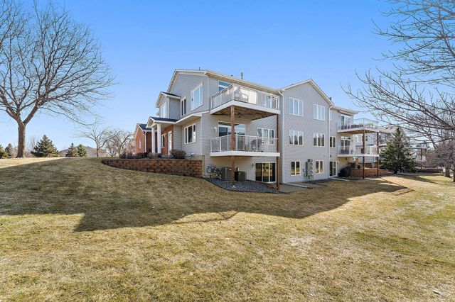 20059 Homestead Court, Lakeville, MN 55044