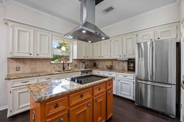 1622 Rambling Stone Drive, Richmond, TX 77406