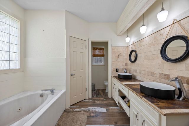 1622 Rambling Stone Drive, Richmond, TX 77406