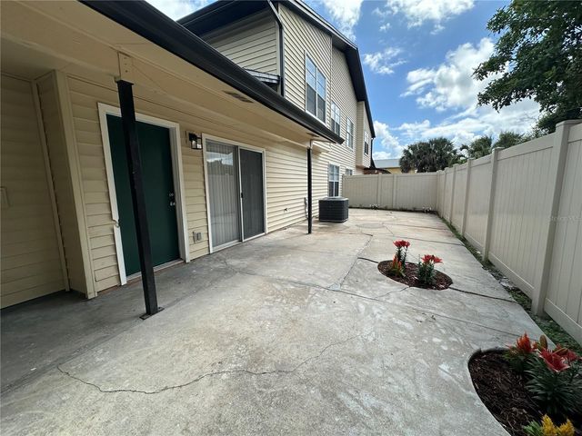 1817 TOWNHALL LANE 1817, Orlando, FL 32807