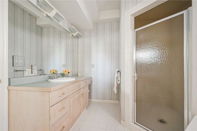 1919 Oak Knolls Court SE, Cedar Rapids, IA 52403