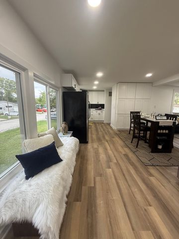 62 Brushwood Drive, Matteson, IL 60443