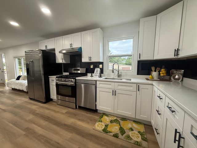 62 Brushwood Drive, Matteson, IL 60443