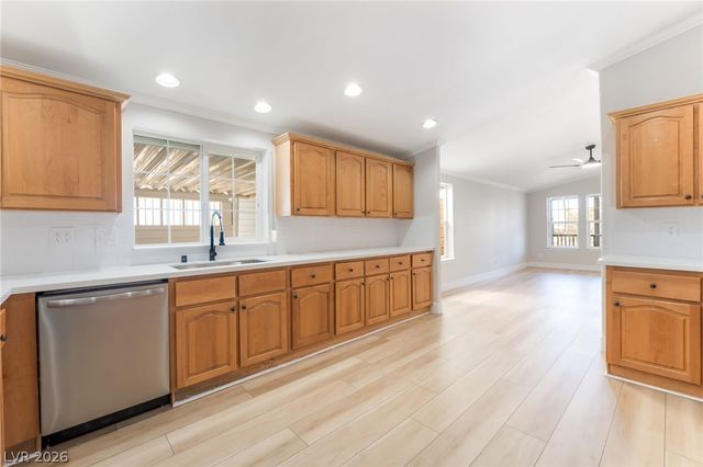 6153 Shenandoah Avenue, Las Vegas, NV 89156