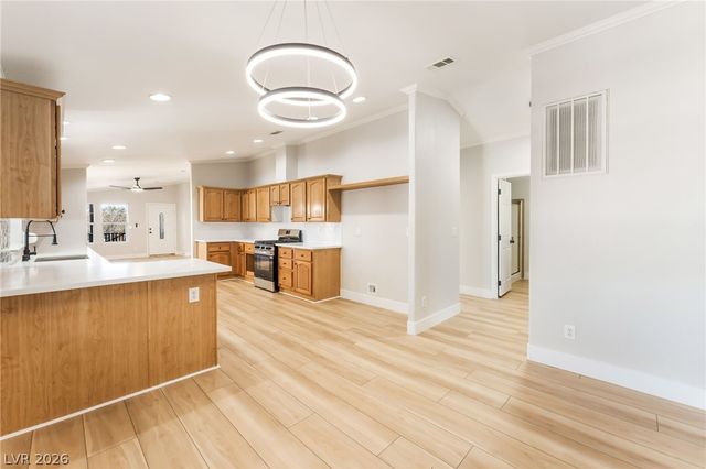 6153 Shenandoah Avenue, Las Vegas, NV 89156