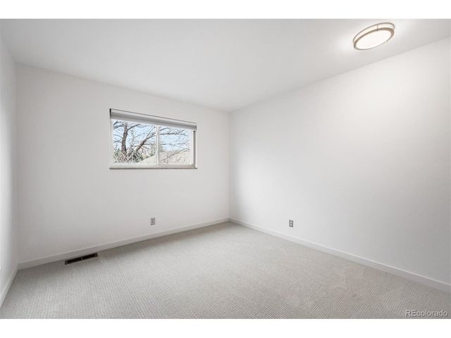 4471 W Ponds Cir, Littleton, CO 80123