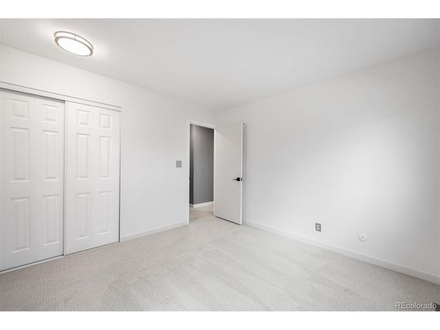 4471 W Ponds Cir, Littleton, CO 80123