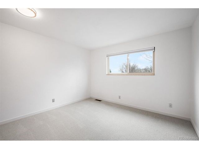 4471 W Ponds Cir, Littleton, CO 80123