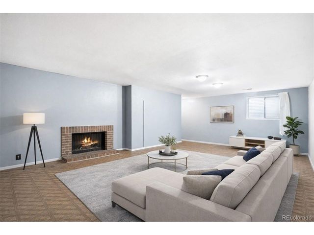 4471 W Ponds Cir, Littleton, CO 80123