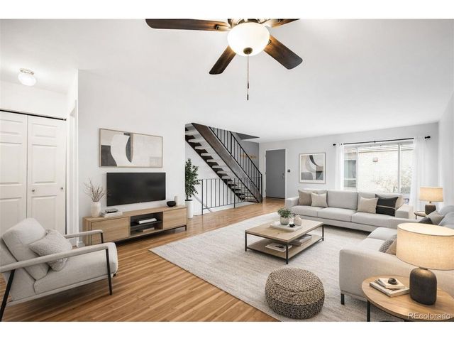 4471 W Ponds Cir, Littleton, CO 80123