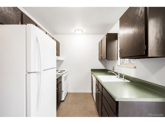 4471 W Ponds Cir, Littleton, CO 80123