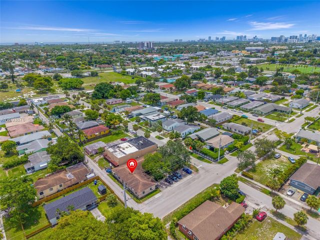2247 Simms St, Hollywood, FL 33020