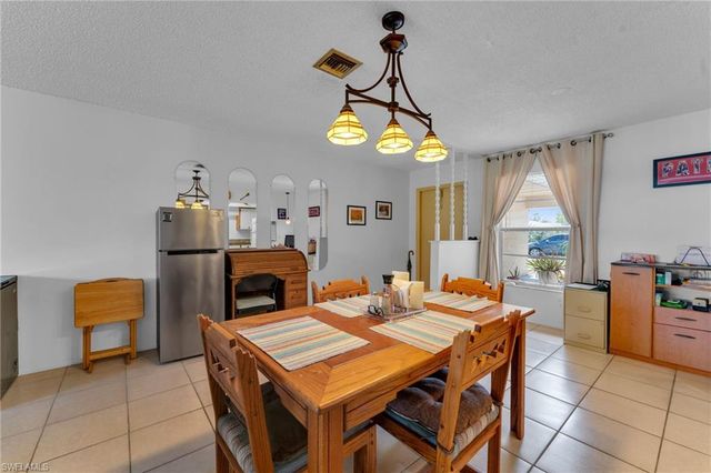 4641 Palm Tree BLVD 9, Cape Coral, FL 33904