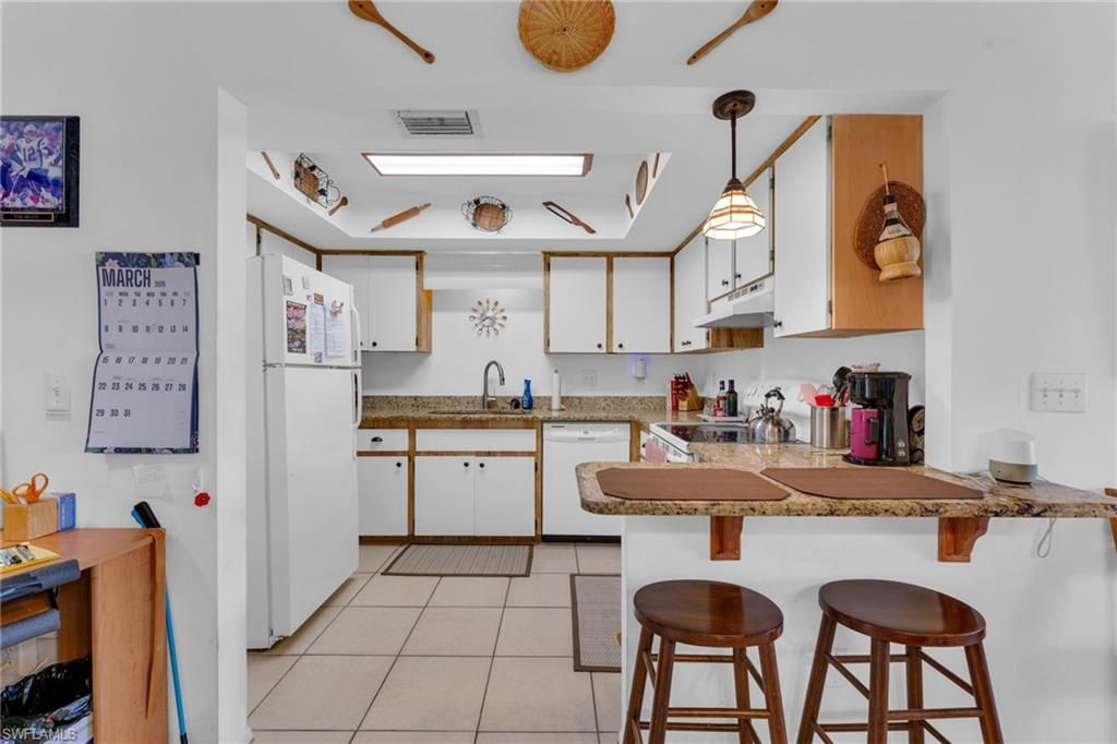 Image 8 of property listing at 4641 Palm Tree BLVD 9, Cape Coral, FL 33904