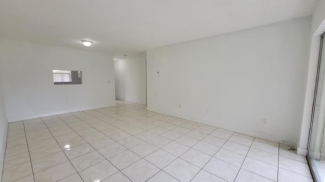 2800 NW 56TH Avenue G107, Lauderhill, FL 33313