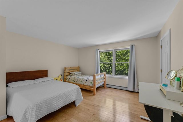 1404 Brand Farm Drive, South Burlington, VT 05403
