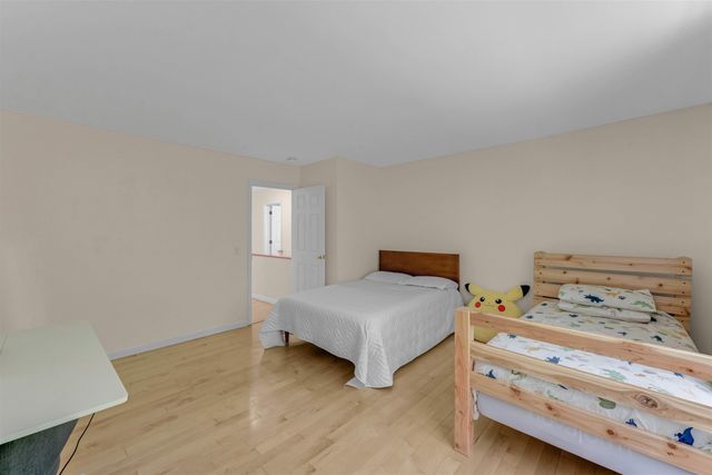 1404 Brand Farm Drive, South Burlington, VT 05403