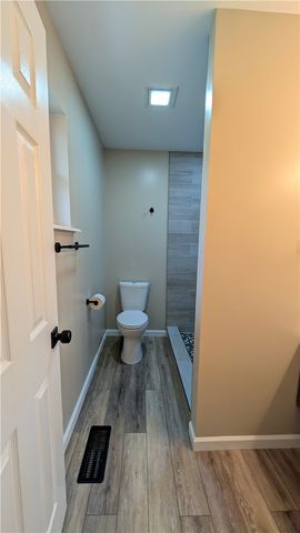 2902 N Erie Avenue, Russellville, AR 72802