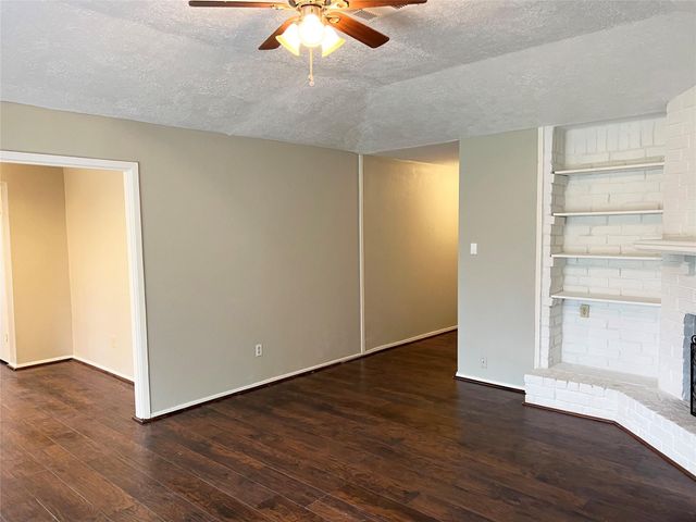 10310 Overview Drive, Sugar Land, TX 77498