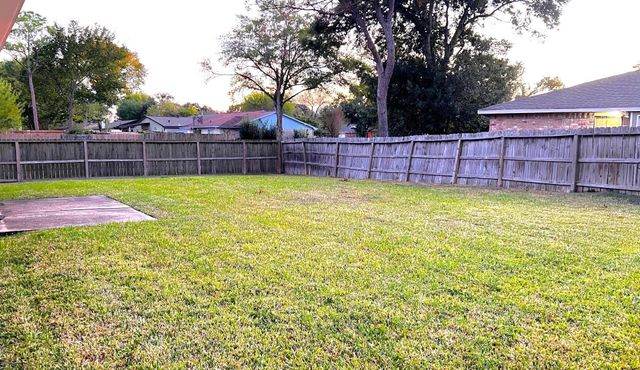 10310 Overview Drive, Sugar Land, TX 77498