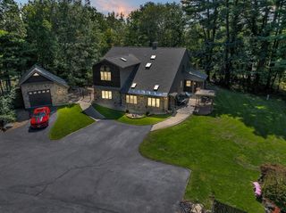 8 Brookside Rd, Middleton, MA 01949