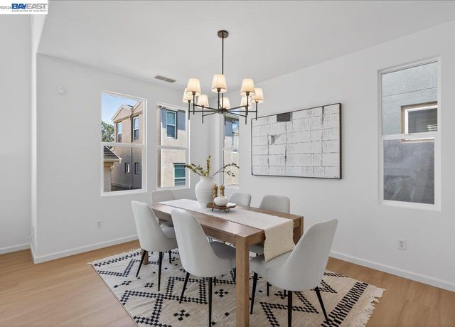 3348 Chartwell St, San Ramon, CA 94583