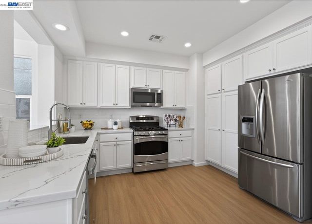 3348 Chartwell St, San Ramon, CA 94583