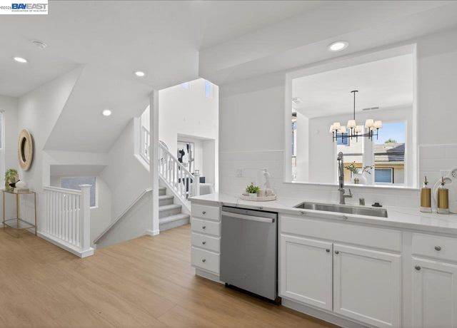 3348 Chartwell St, San Ramon, CA 94583
