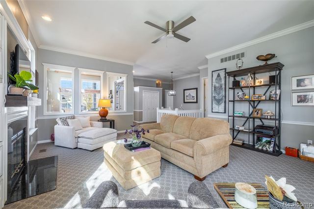 1245 Portsmouth Drive, Howell, MI 48843