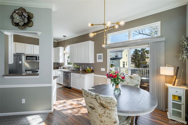 1245 Portsmouth Drive, Howell, MI 48843