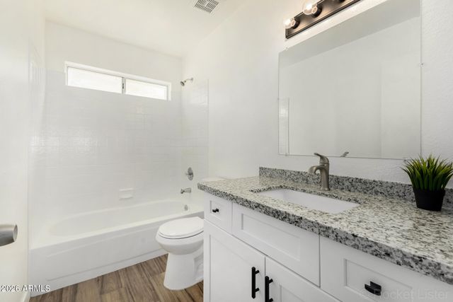 6411 E NANCE Street, Mesa, AZ 85215