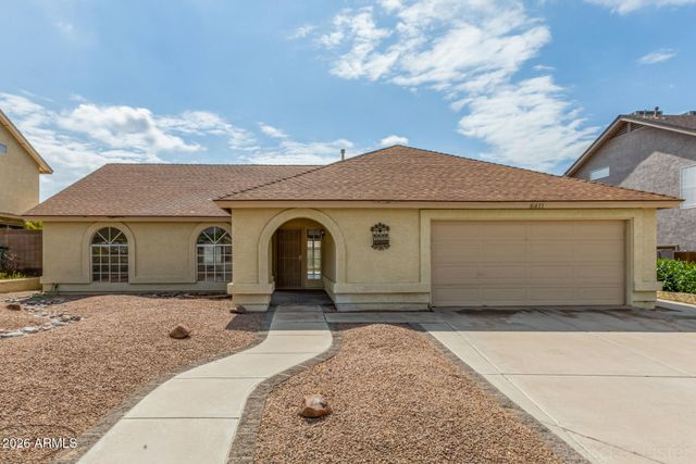 6411 E NANCE Street, Mesa, AZ 85215