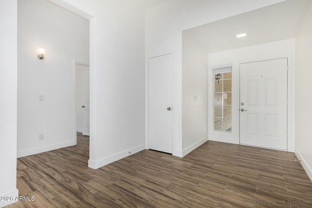 6411 E NANCE Street, Mesa, AZ 85215