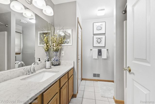 23714 N Park Drive, Huron Charter Township, MI 48164