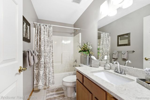 23714 N Park Drive, Huron Charter Township, MI 48164