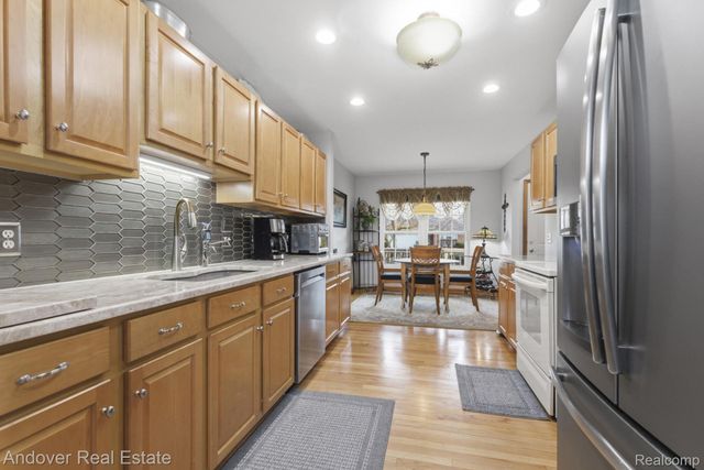 23714 N Park Drive, Huron Charter Township, MI 48164