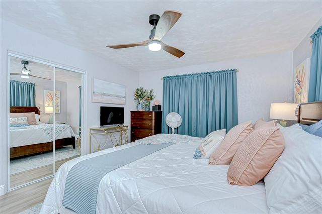 130 63RD STREET S, St Petersburg, FL 33707