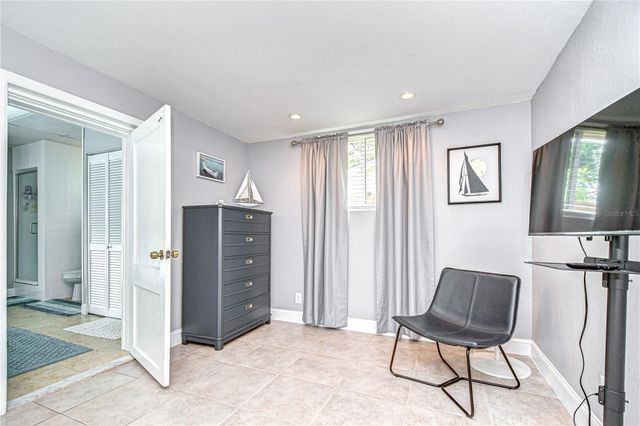 130 63RD STREET S, St Petersburg, FL 33707