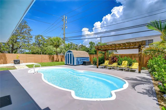 130 63RD STREET S, St Petersburg, FL 33707