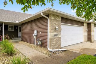 6236 Creekview Lane N, Brooklyn Park, MN 55443