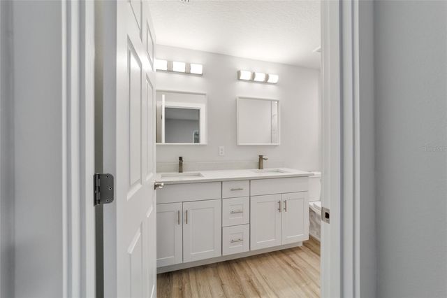 24277 NW GERANIUM AVENUE, Dunnellon, FL 34431