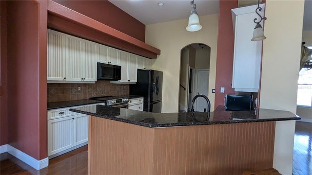 112 HALLSTROM COURT, Debary, FL 32713