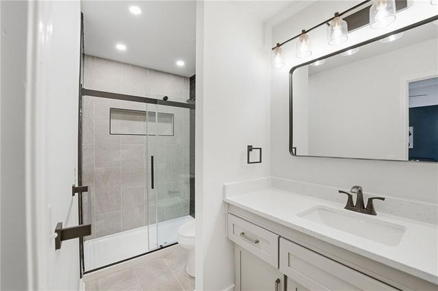 9100 Dearborn Street, Overland Park, KS 66207