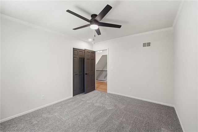 9100 Dearborn Street, Overland Park, KS 66207